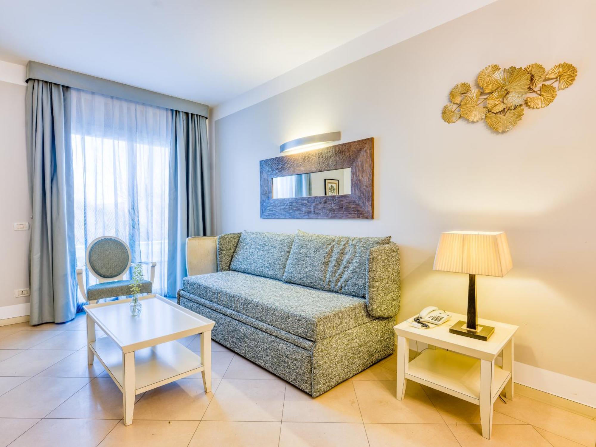 Parc Hotel Germano Suites&Apartments Bardolino Esterno foto