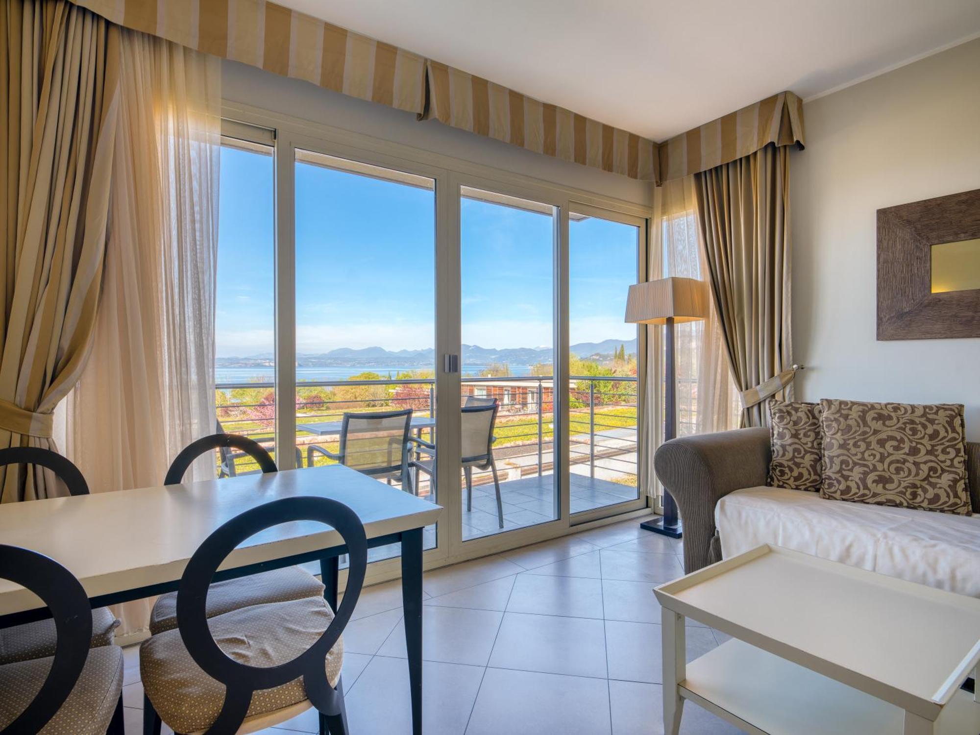 Parc Hotel Germano Suites&Apartments Bardolino Esterno foto