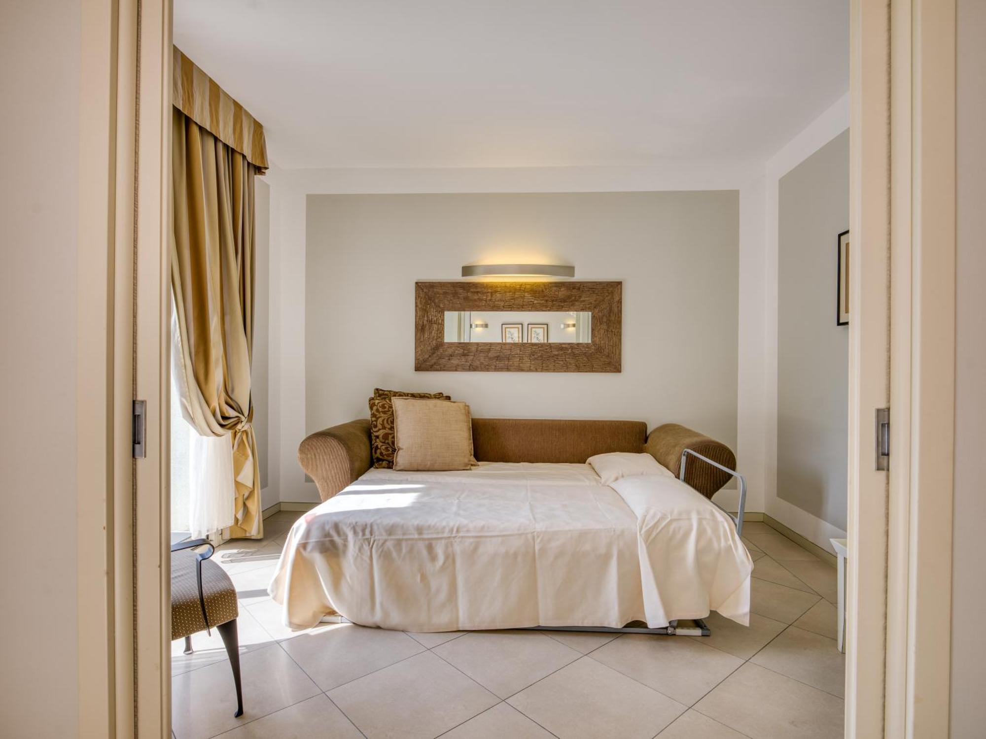 Parc Hotel Germano Suites&Apartments Bardolino Esterno foto