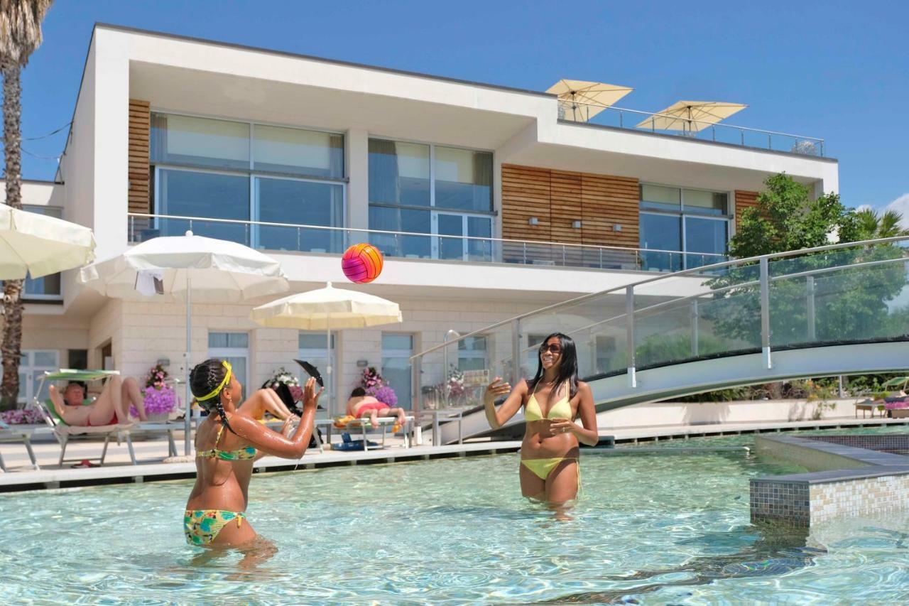 Parc Hotel Germano Suites&Apartments Bardolino Esterno foto